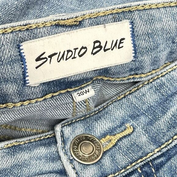 Studio Blue Jeans Distressed Skinny Mid Rise Light Wash Women’s Size 20W Plus - Picture 7 of 9